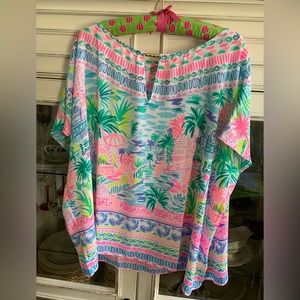 Beautiful Lilly Pulitzer Top